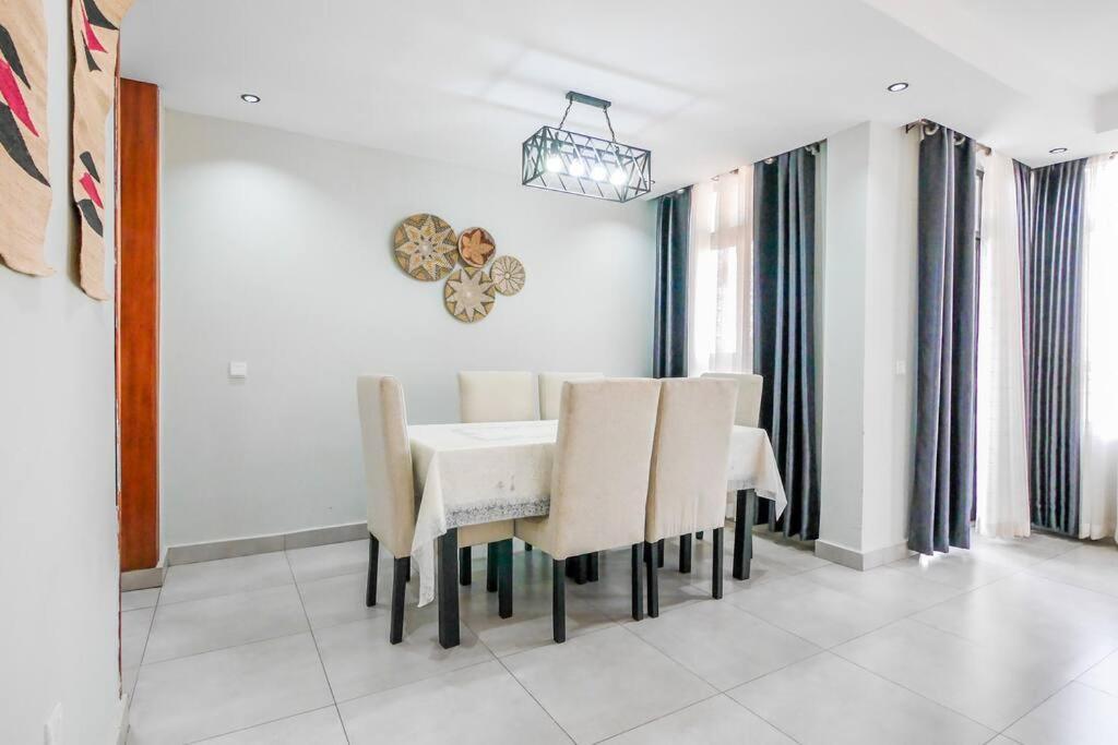 Ultra Modern Apartment In Nyarutarama 基加利 外观 照片