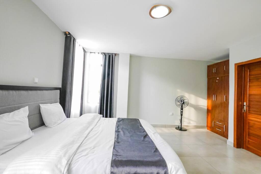 Ultra Modern Apartment In Nyarutarama 基加利 外观 照片