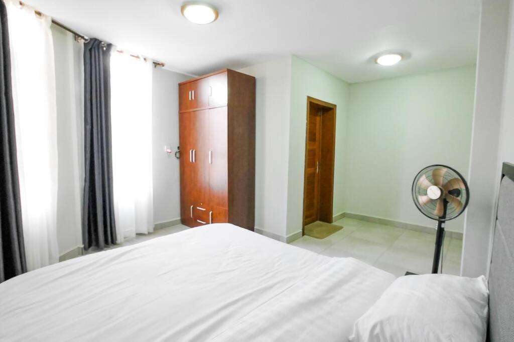 Ultra Modern Apartment In Nyarutarama 基加利 外观 照片