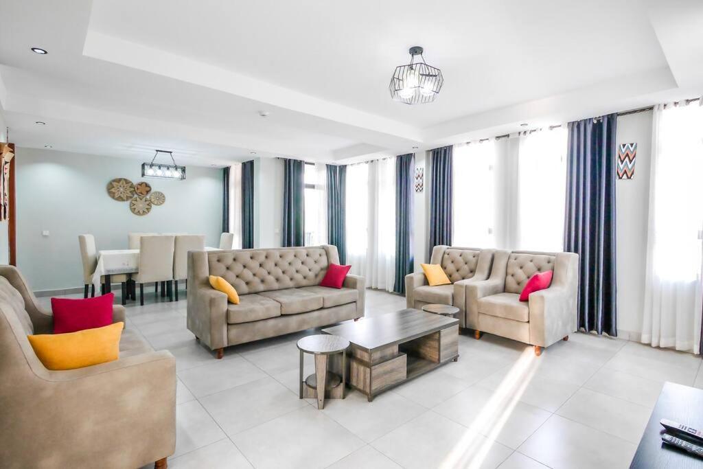 Ultra Modern Apartment In Nyarutarama 基加利 外观 照片